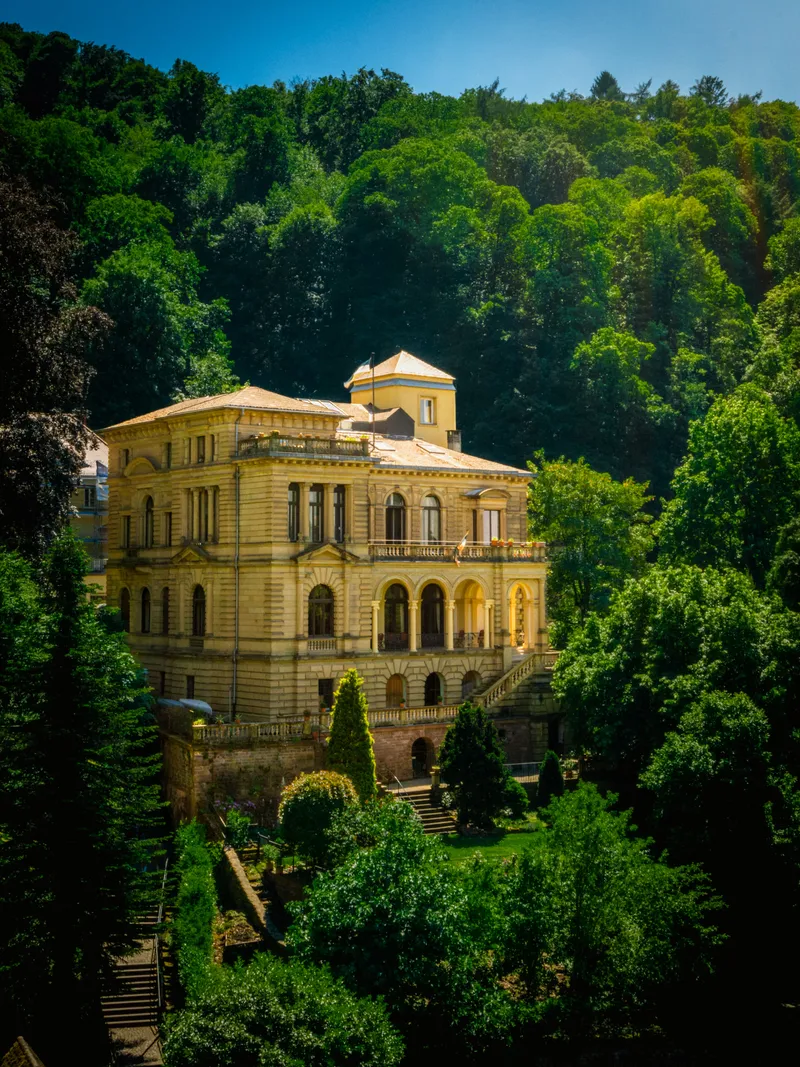 The Golden Villa