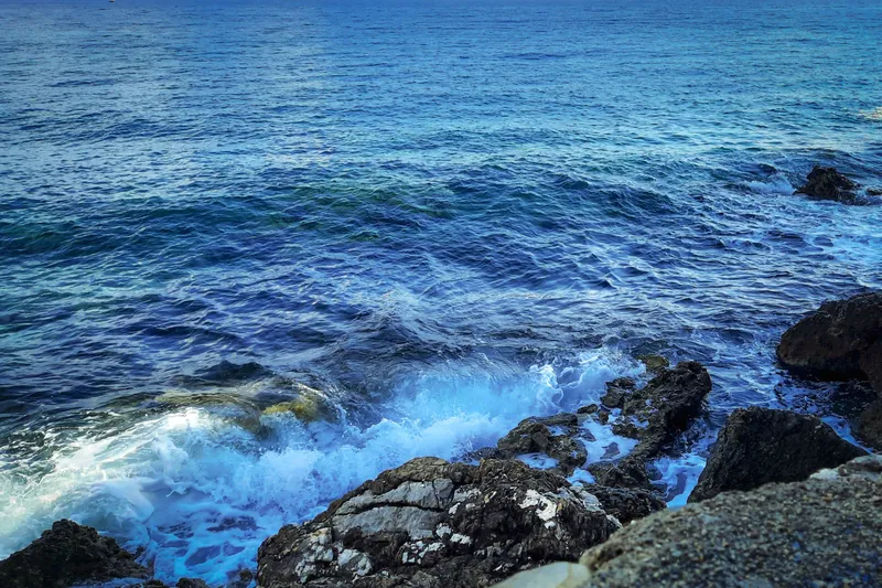 Where Waves Break